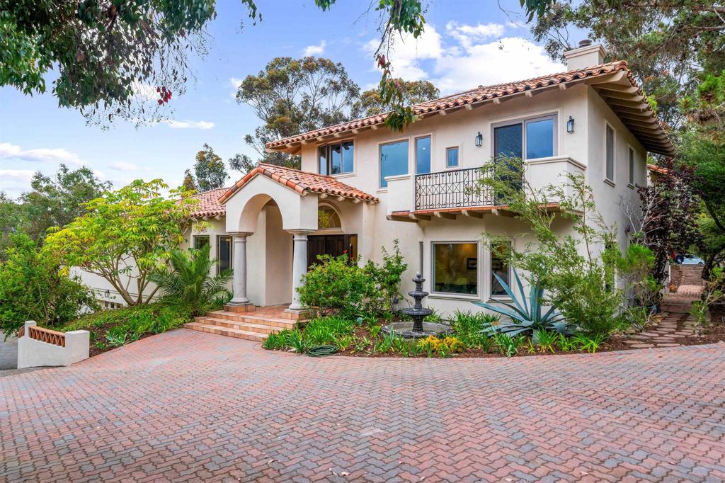 15718 Circo Diegueno Property Photo 1