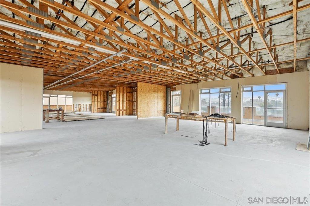 165 W San Ysidro Blvd Property Photo 22