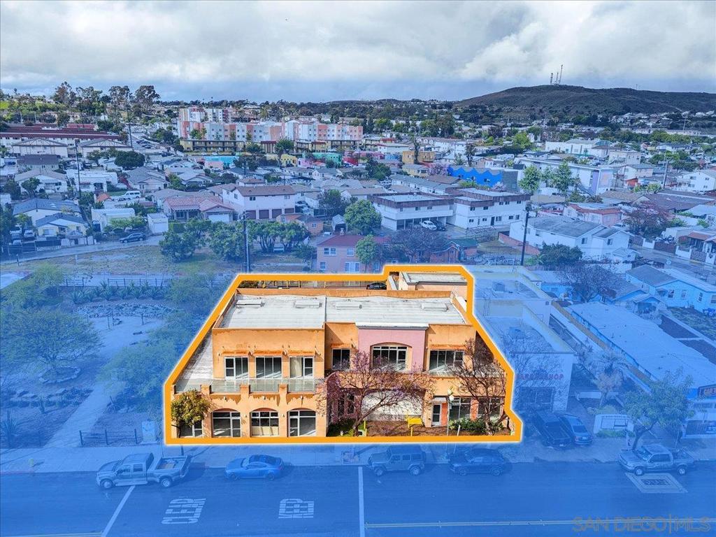 165 W San Ysidro Blvd Property Photo 44