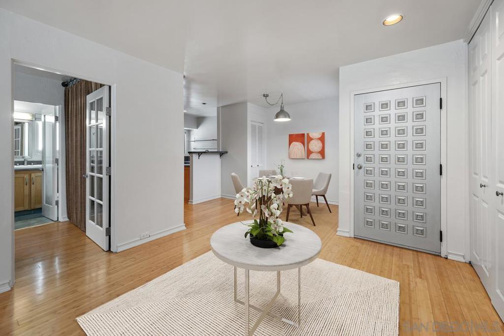 2600 Torrey Pines Rd A31 Property Photo 6