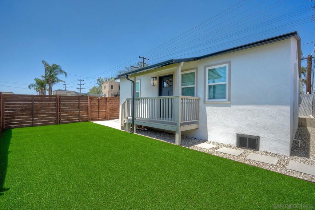 1045 Main Property Photo 14