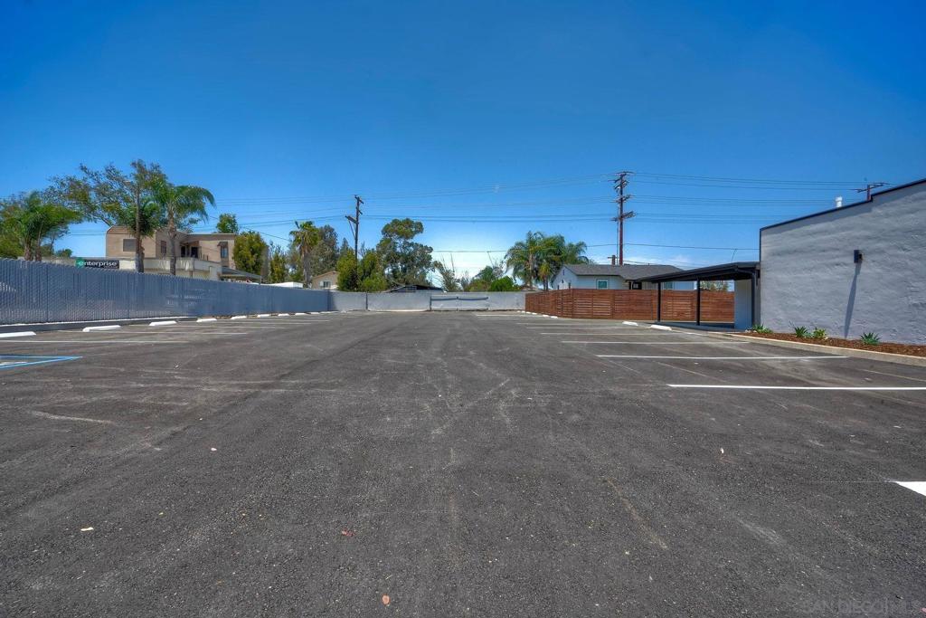 1045 Main Property Photo 18