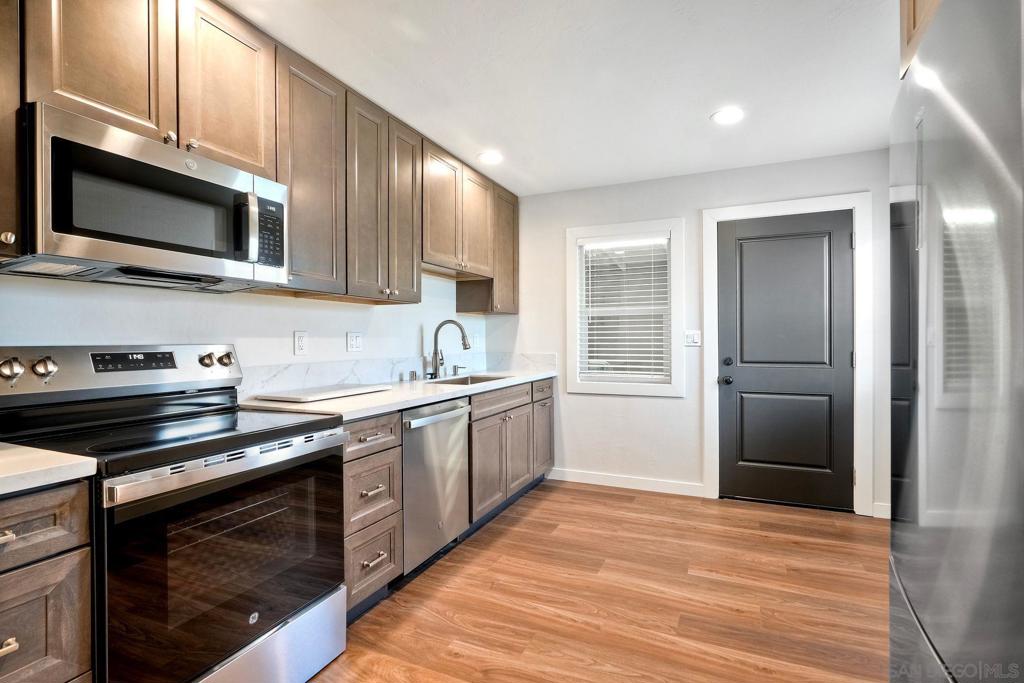 1045 Main Property Photo 23