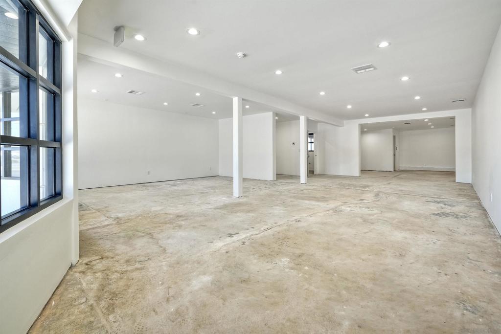 1045 Main Property Photo 26