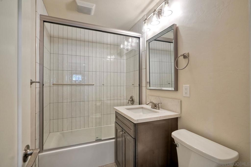 1045 Main Property Photo 35