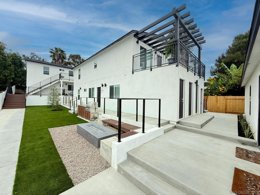 740 Cotton Street Property Photo 10