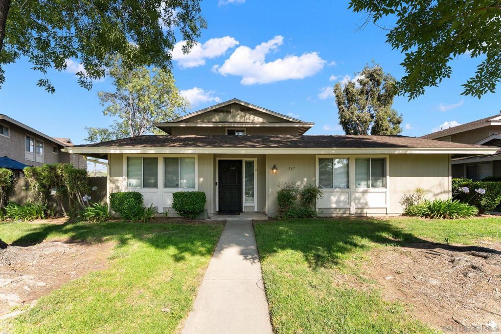 967 Amistad Pl A Property Photo 1
