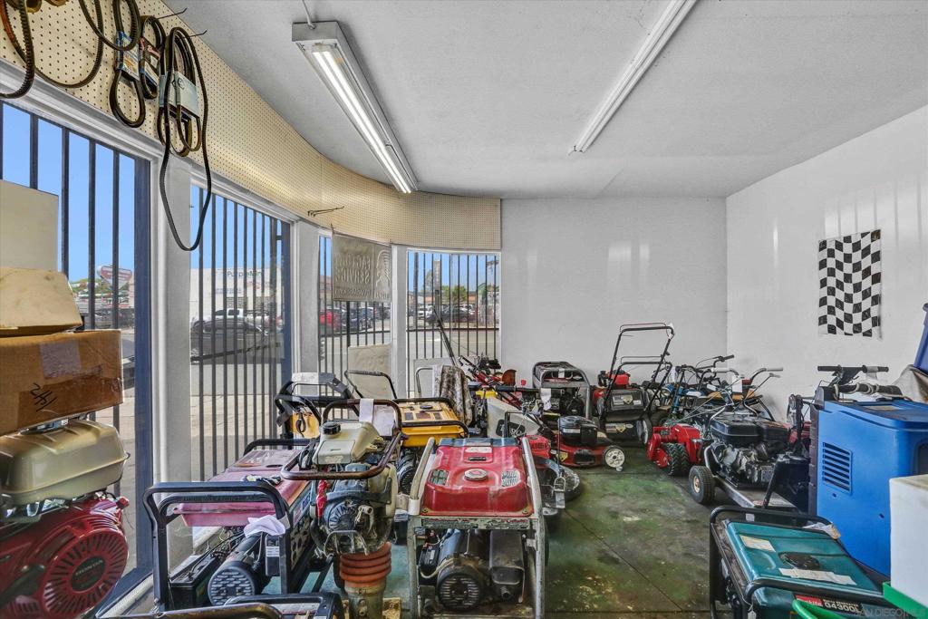 4603 El Cajon Blvd Property Photo 11