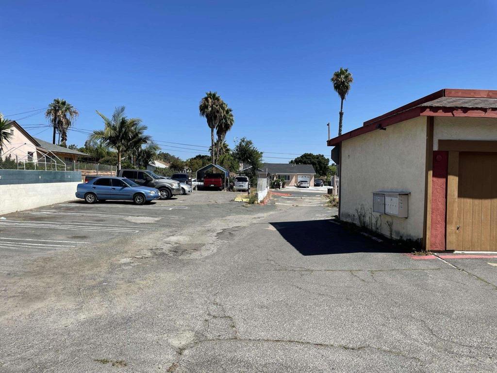 468 W Los Angeles Dr Property Photo 9