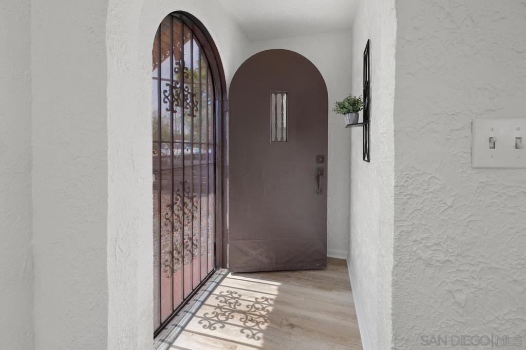 4365 Kansas Property Photo 8