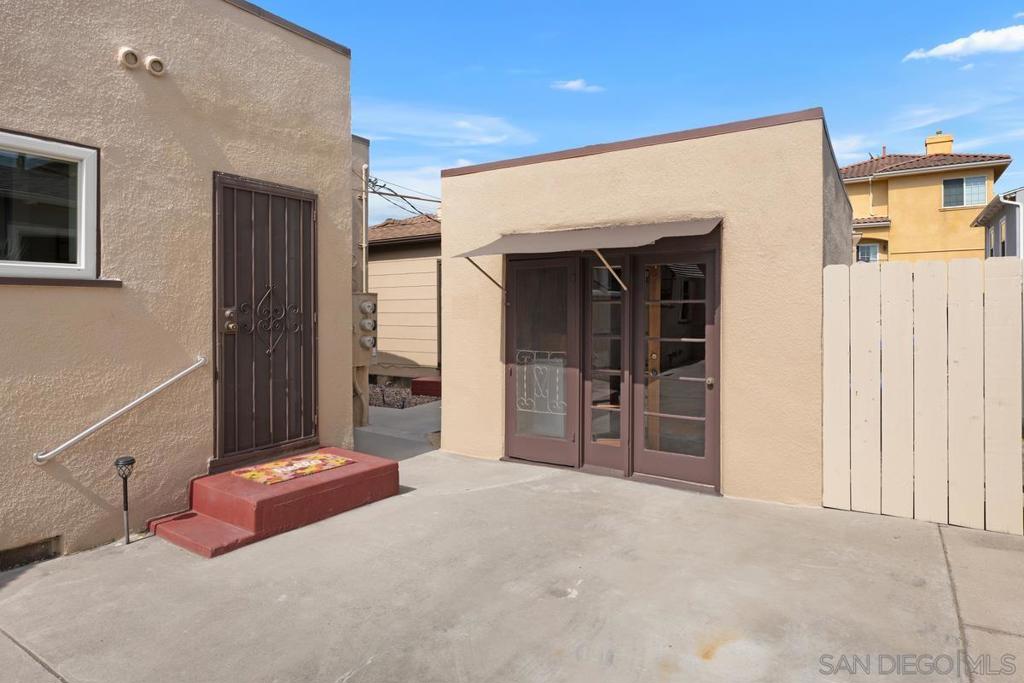 4365 Kansas Property Photo 15