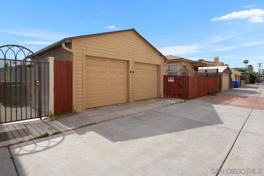 4365 Kansas Property Photo 35
