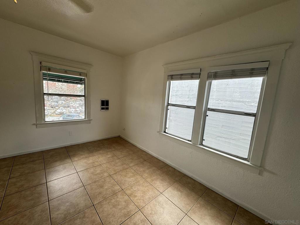 204 E 2nd Avenue E Property Photo 16