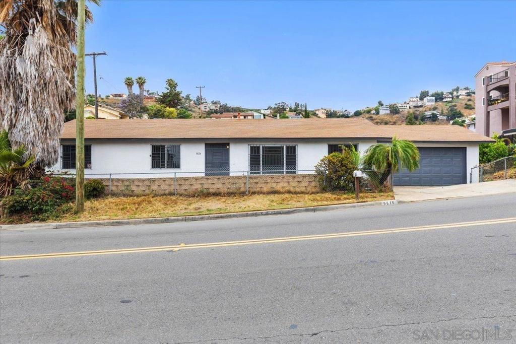 9616 Apple Street Property Photo 1