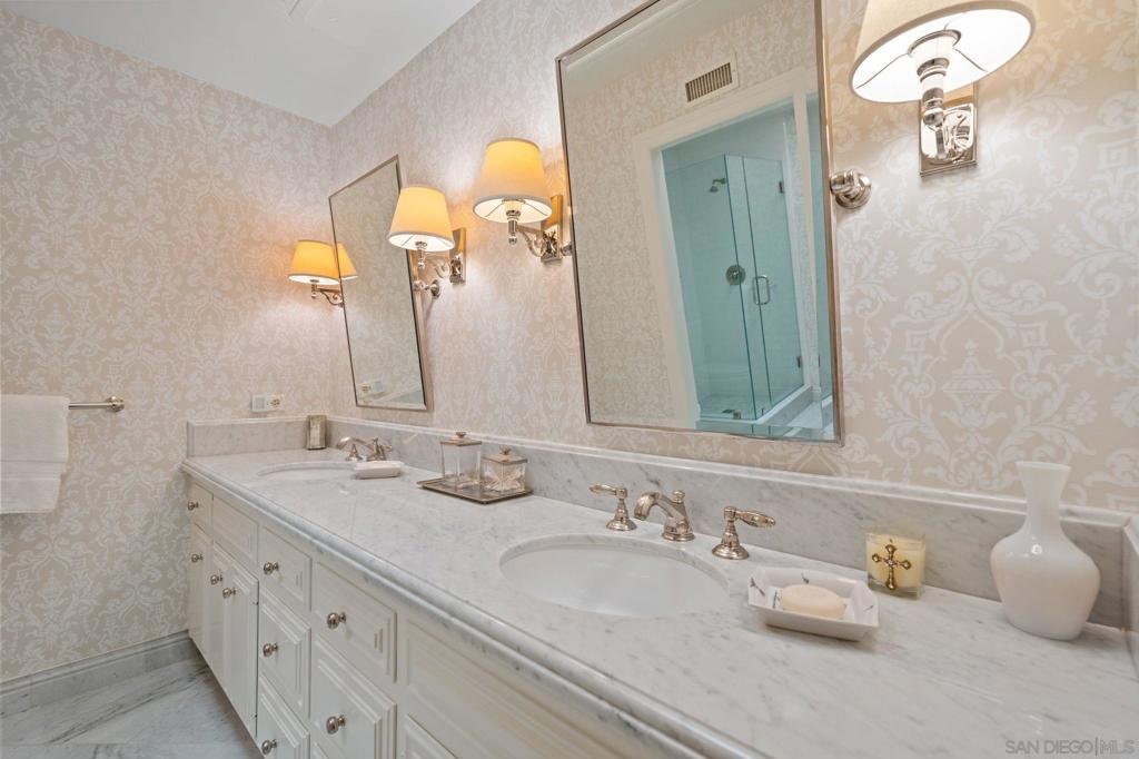 4417 Brodea Ln Property Photo 13