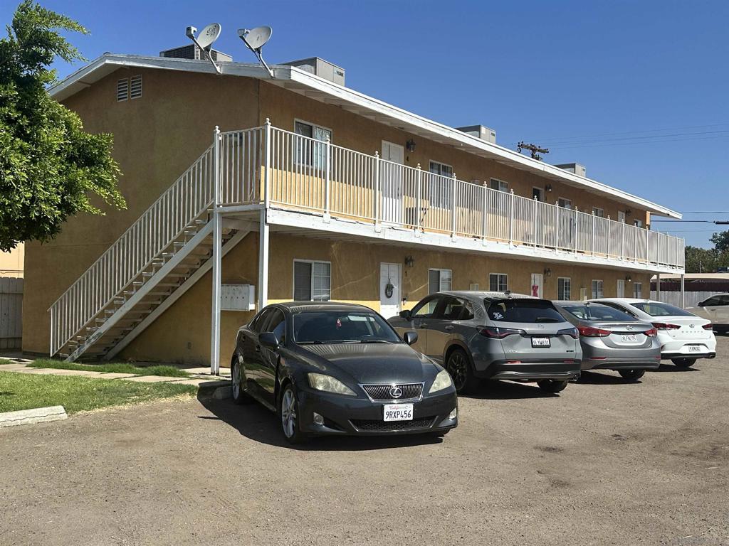 1412 El Centro Ave Property Photo 3