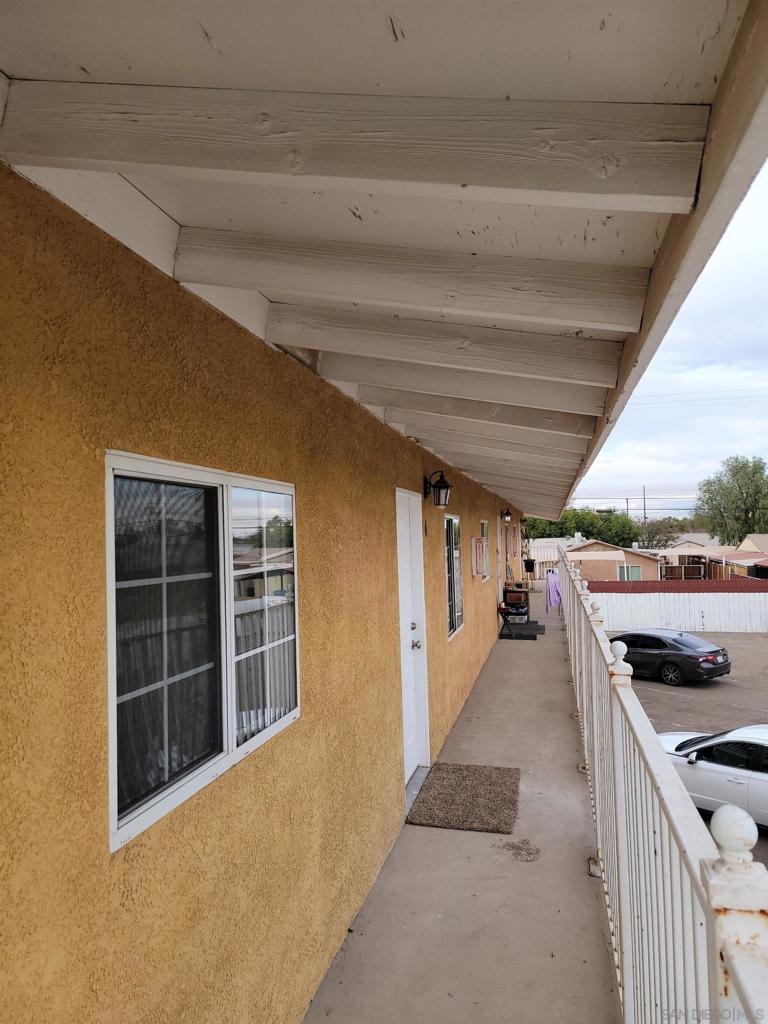 1412 El Centro Ave Property Photo 17