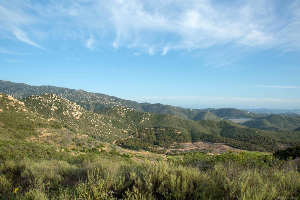 18035 Sunset Point Rd Property Photo 34