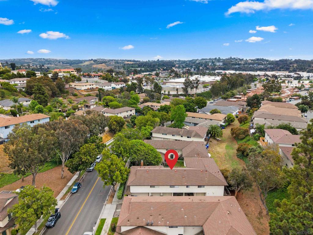 2139 Via Esmarca Property Photo 8