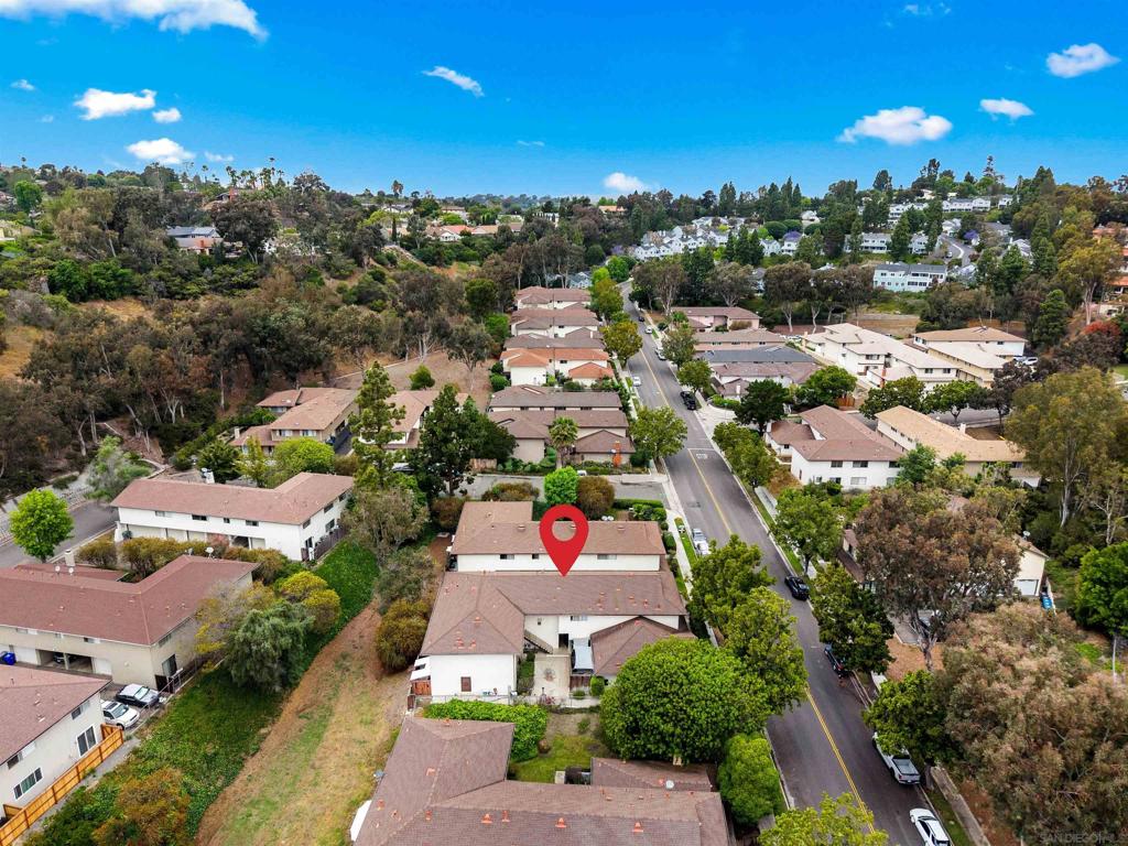 2139 Via Esmarca Property Photo 13