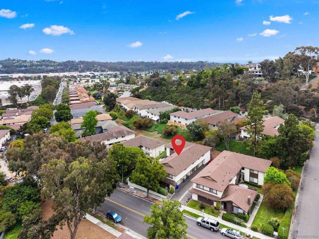 2139 Via Esmarca Property Photo 18