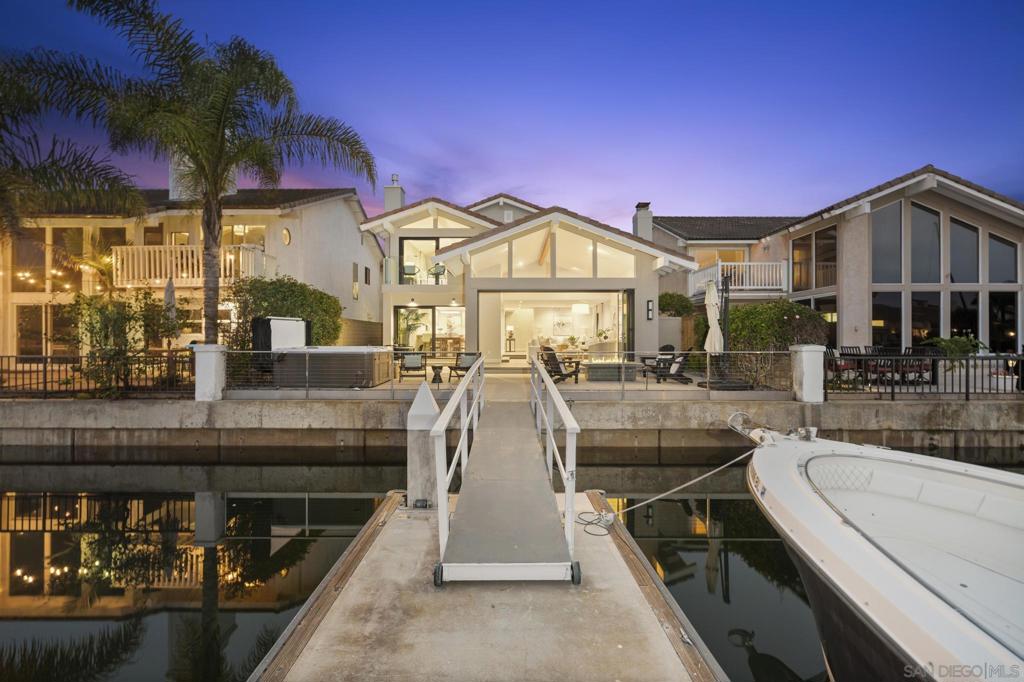 41 Blue Anchor Cay Rd Property Photo 1