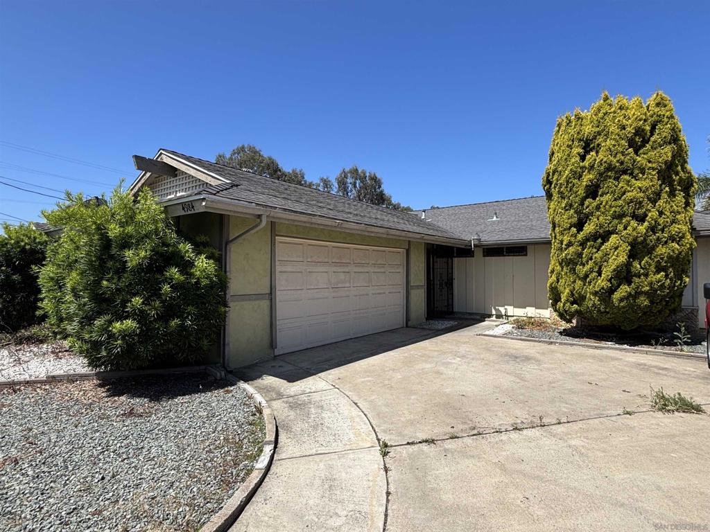 4984 Gaylord Dr Property Photo 1