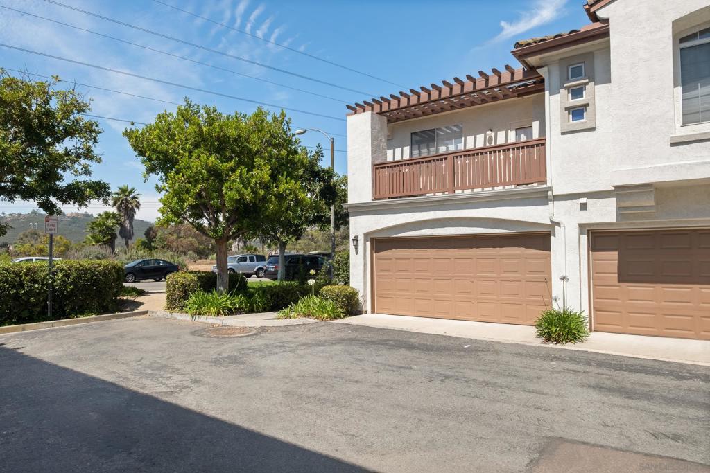 10960 Ivy Hill Dr 7 Property Photo 1