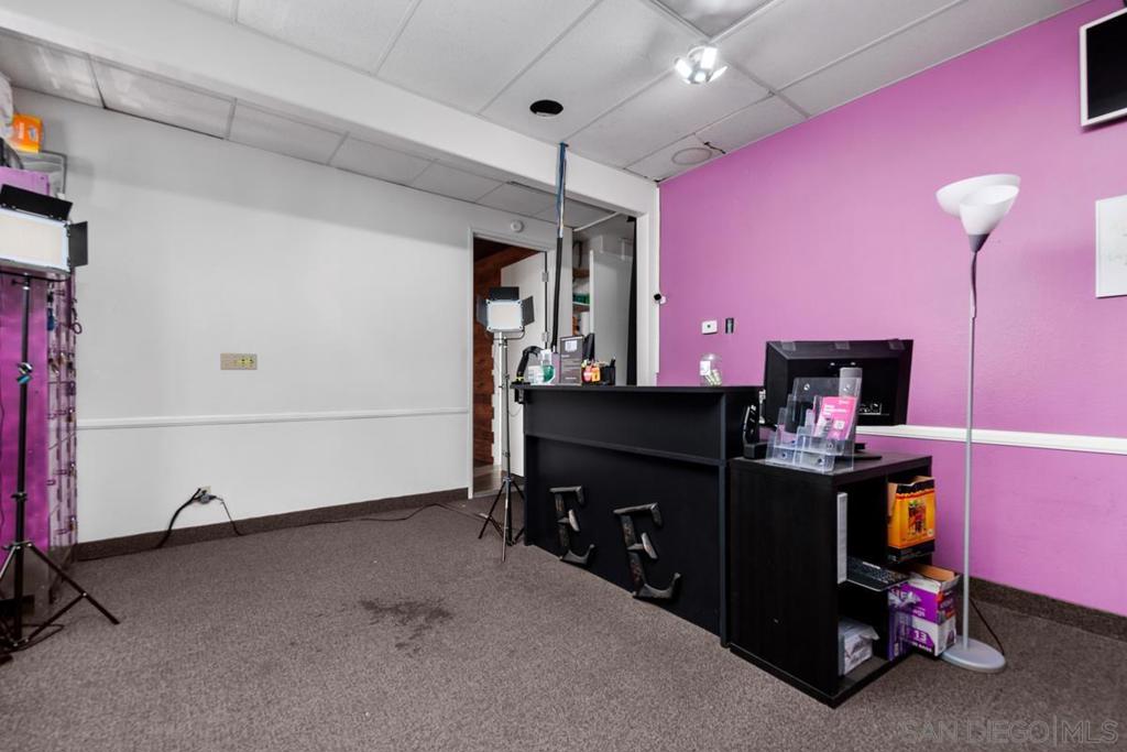 5830 Oberlin Dr, Ste 303 Property Photo 6