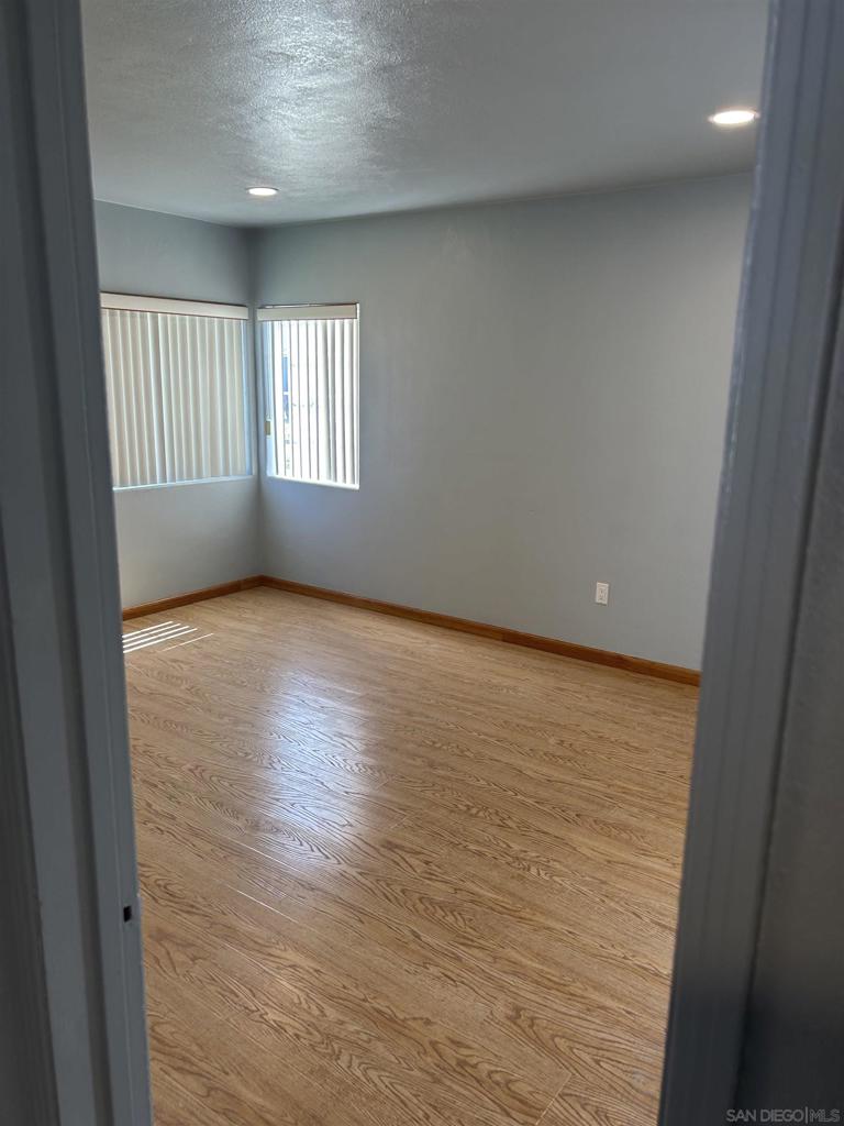 1648 E Plymouth St Property Photo 7