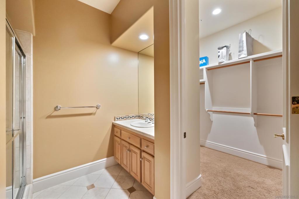 18050 Rancho La Cima Corte Property Photo 37