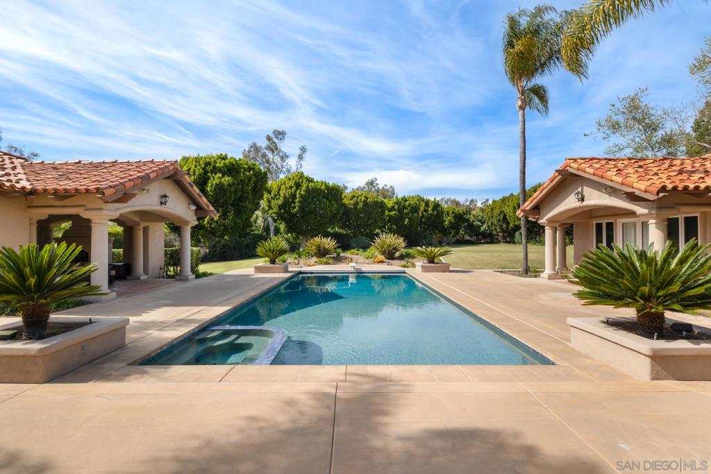 18050 Rancho La Cima Corte Property Photo 40