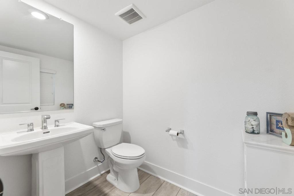 15447 Van Lodensteyn Way Property Photo 34