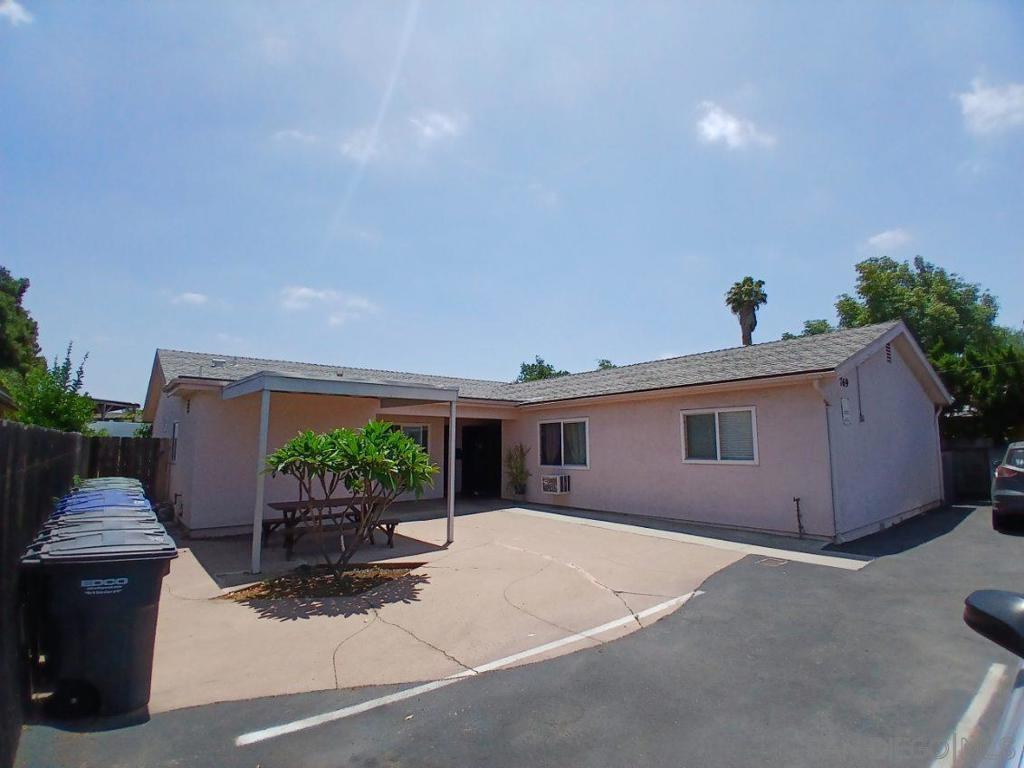 769 Mcclure Street E Property Photo 1