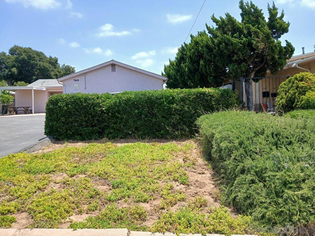 769 Mcclure Street E Property Photo 4