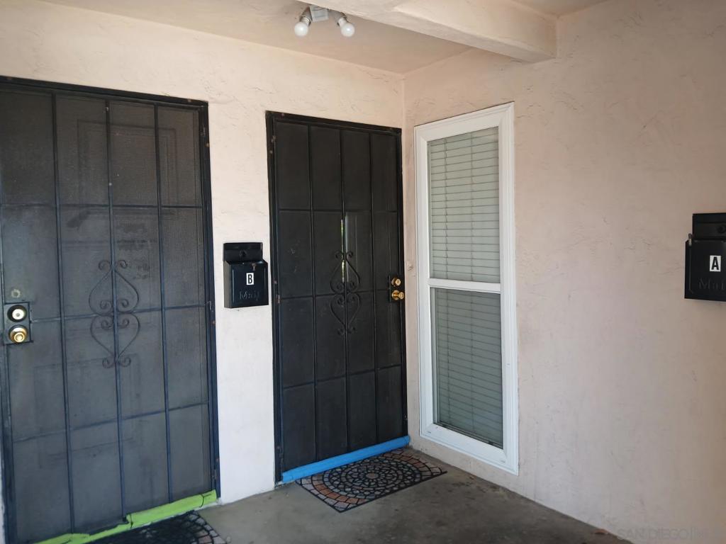 769 Mcclure Street E Property Photo 6