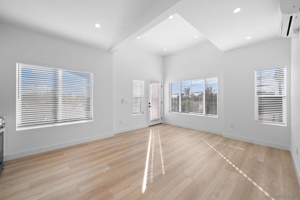 322 S Pardee St Property Photo 9