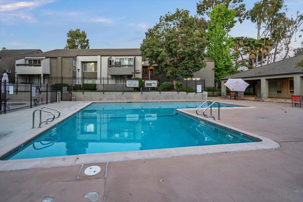 1350 N Escondido Blvd 37 Property Photo 1