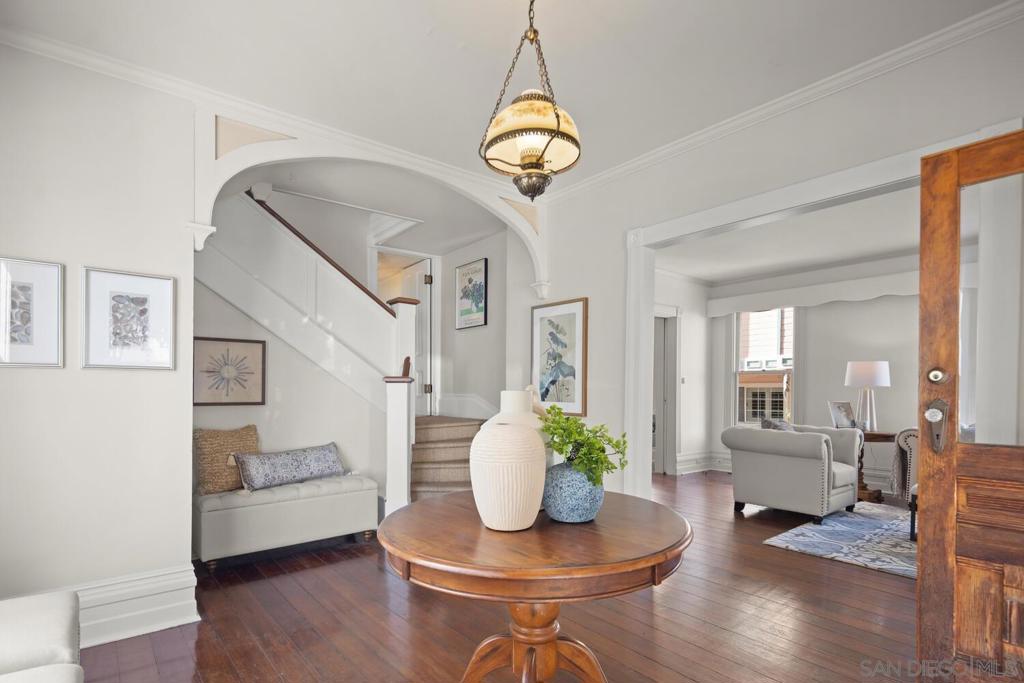 1022 Park Place Property Photo 10