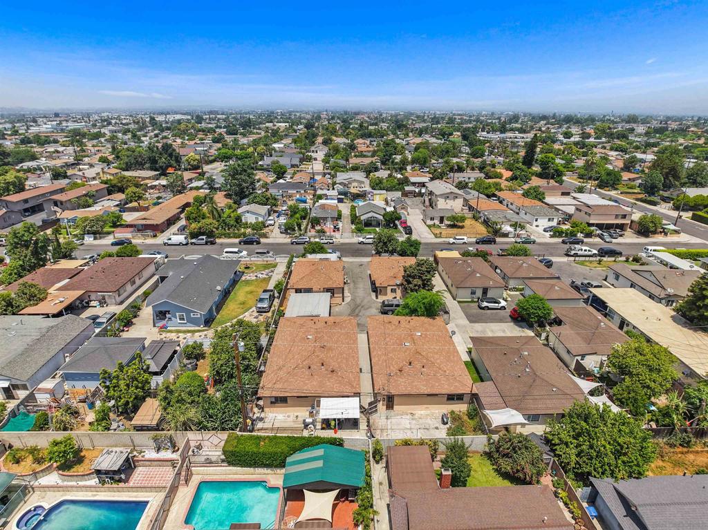 2348 Valwood Ave Property Photo 5