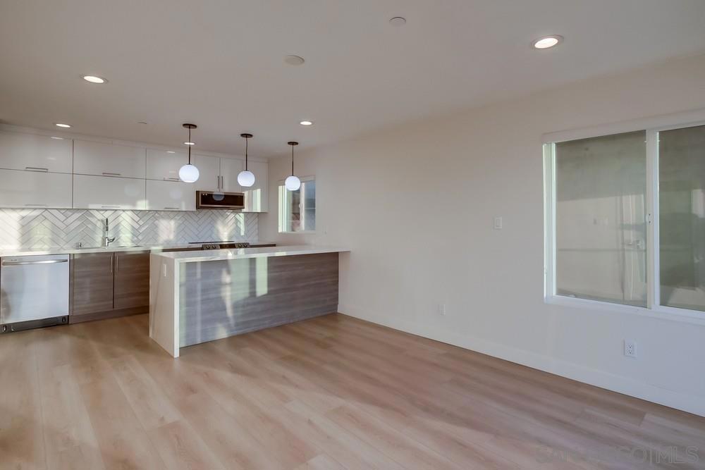 3449 Ocean Front Walk Property Photo 54