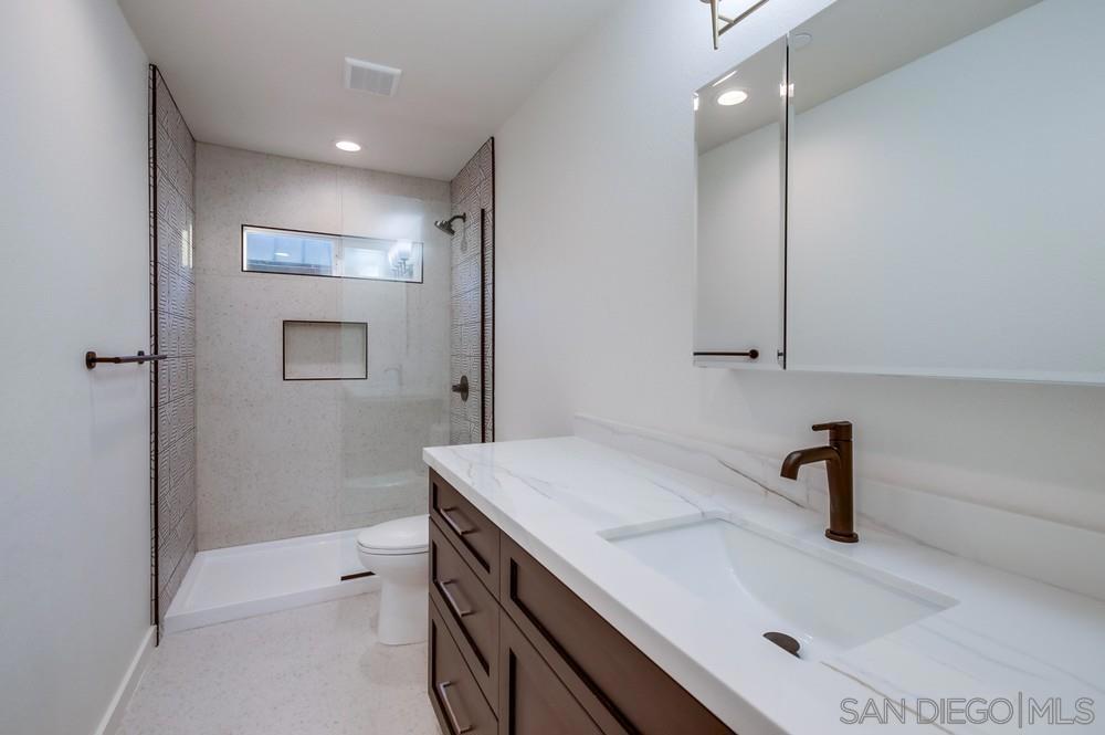 3449 Ocean Front Walk Property Photo 65