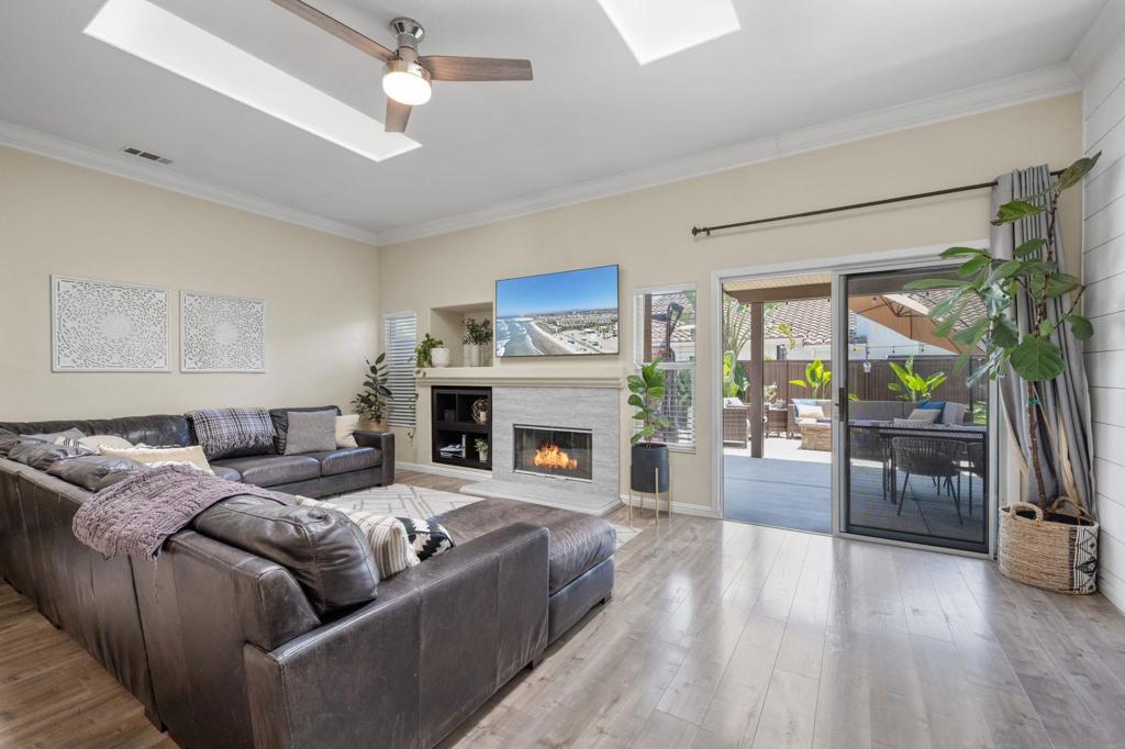 3925 Estancia Drive Property Photo 6