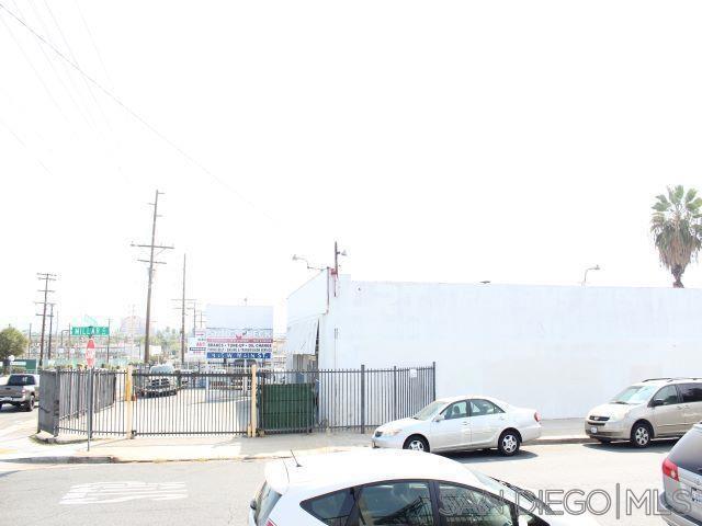 939 W Main Property Photo 23