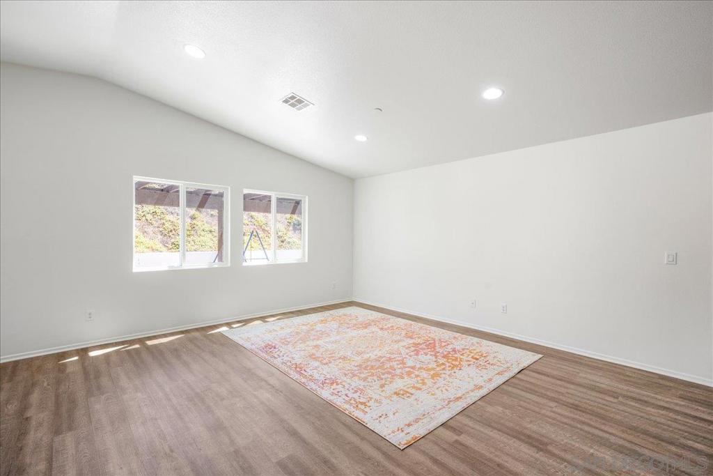33129 Big Range Dr Property Photo 6