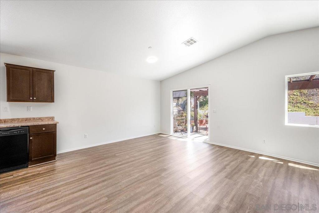 33129 Big Range Dr Property Photo 14