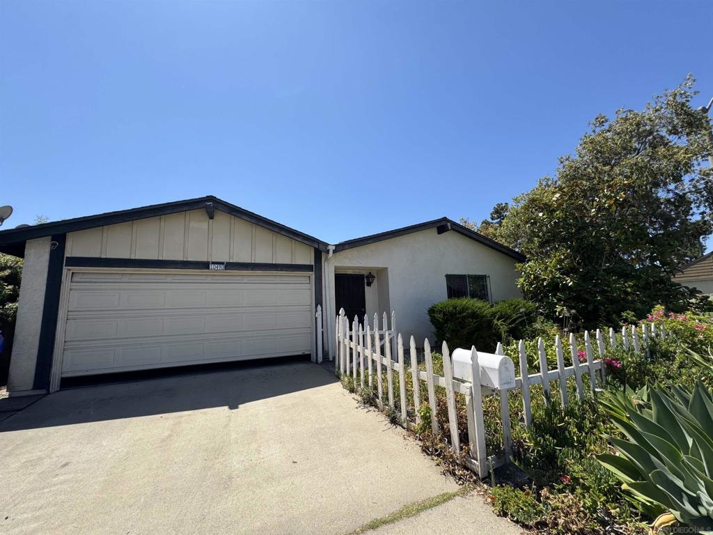 10490 Stanfield Cir Property Photo 1