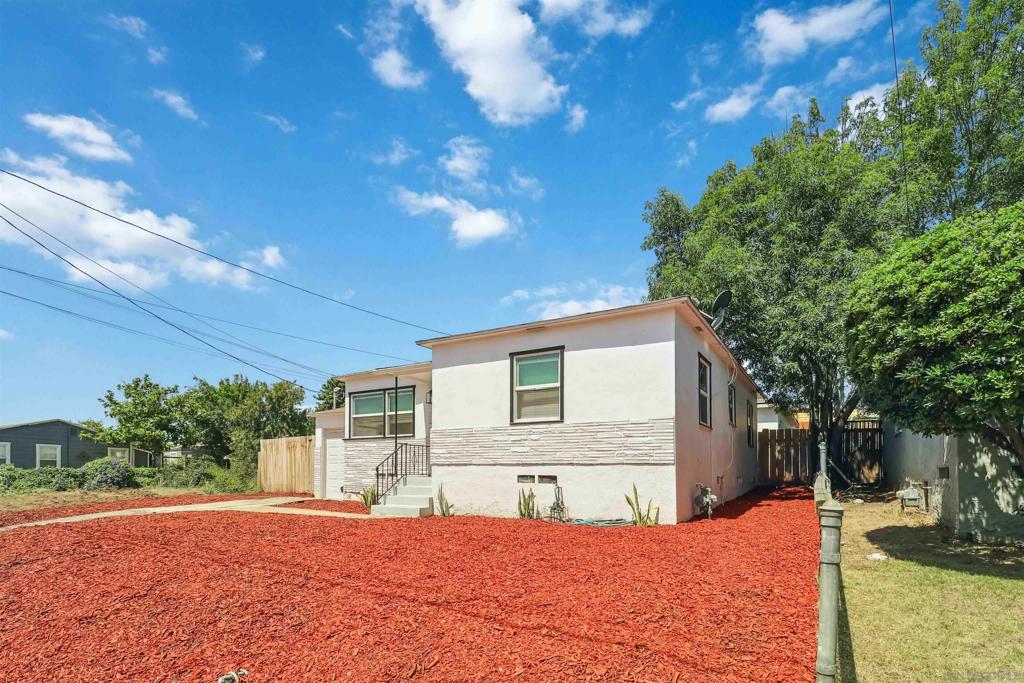4712 4714 Harbinson Ave. Property Photo 1