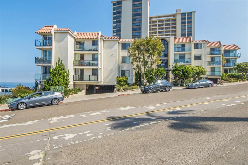 909 Coast 12 Property Photo 2