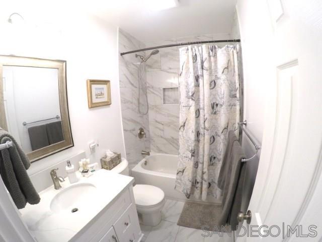 3755 Ocean Front Walk Property Photo 13